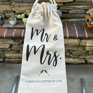 Mr. & Mrs. Wine bag